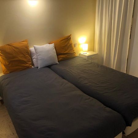 Chambre Pratique Avec Wc Et Vasque Attenant Du Rucher Naturaile Montagnac  Buitenkant foto